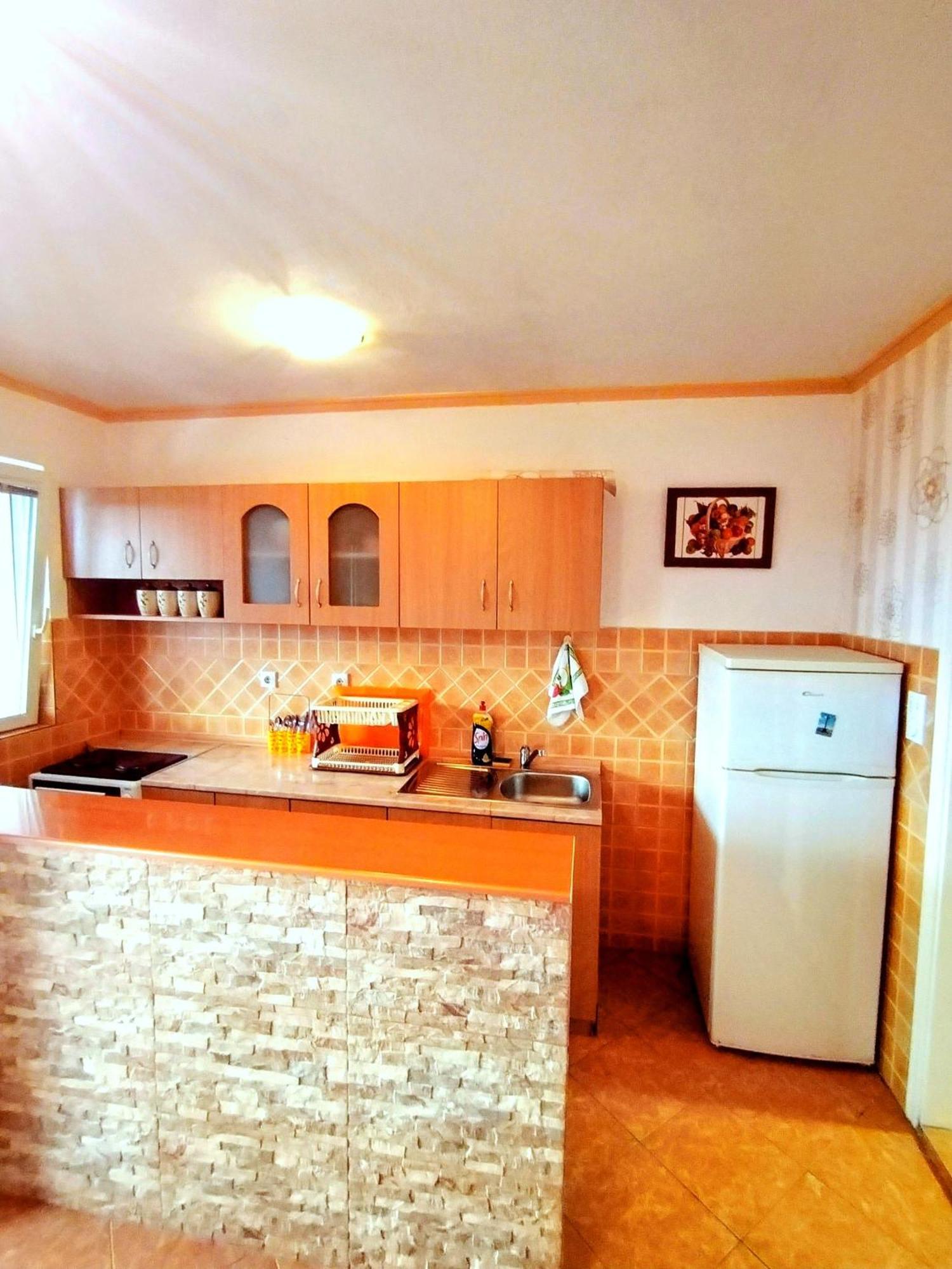 Apartmani Ljubica Utjeha Exterior photo